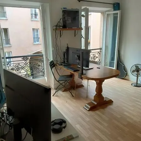 Appartement Chez Mathieu, Proche Du Centre De *